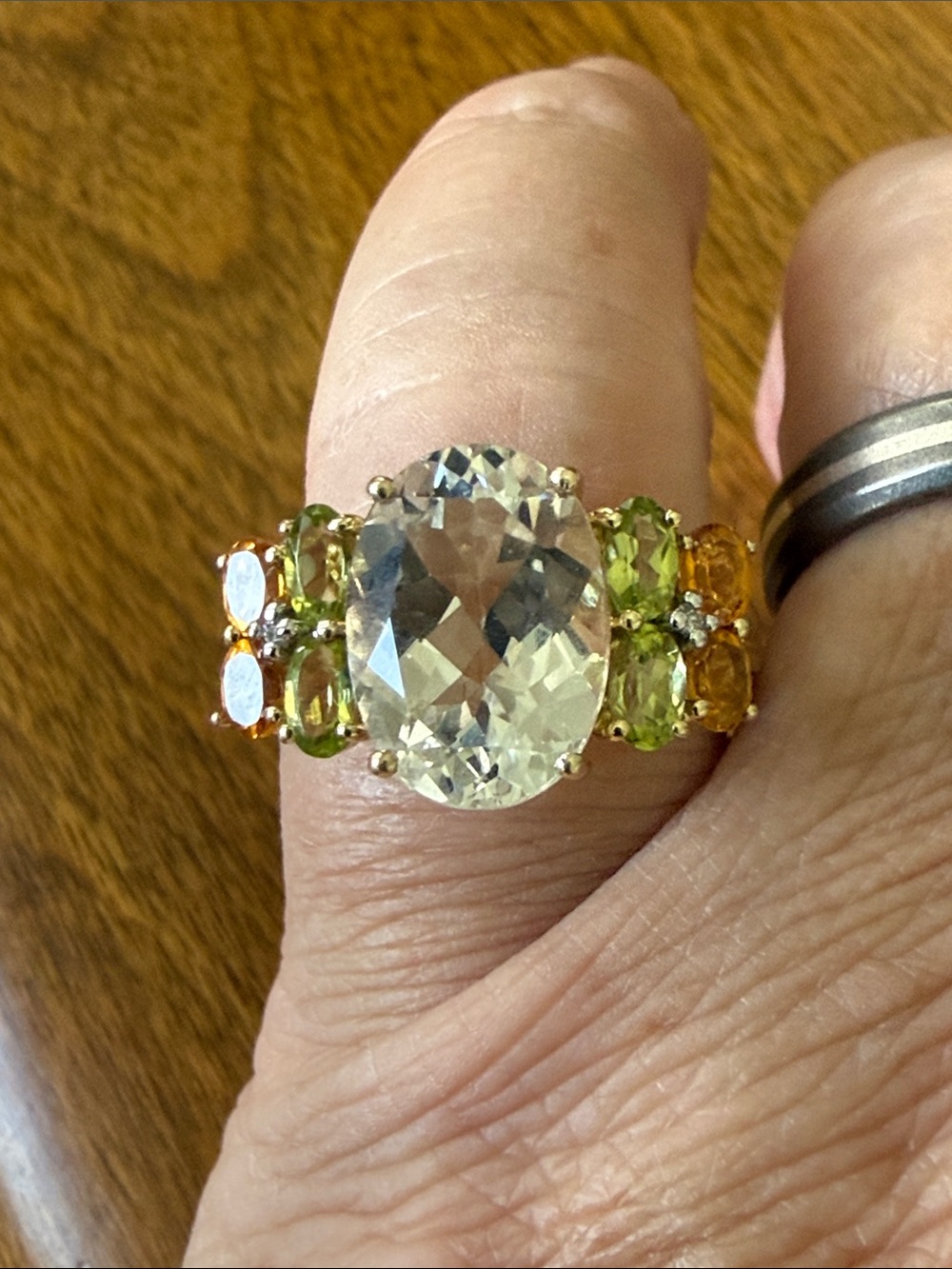 10k gold ring with semi precious stones